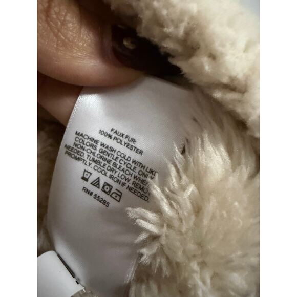Express Sherpa Teddy Zip Jacket Beige Faux Fur Fleece Coat XL NWT Minimalist - Picture 4 of 6